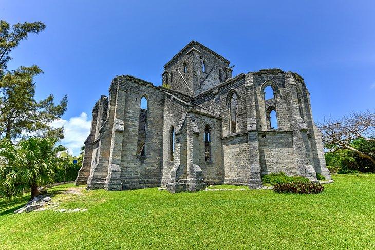 La Iglesia Inacabada