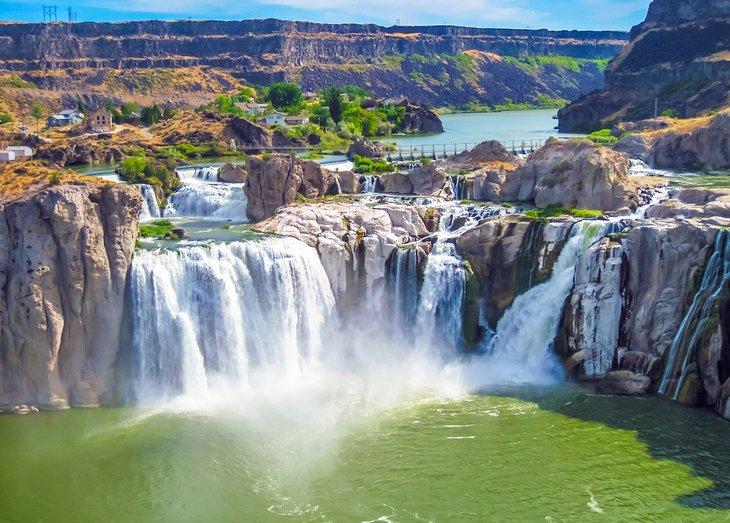 Cascadas de Shoshone en el río Snake