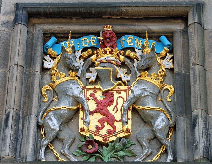 Joaillerie et Pierre de Destin