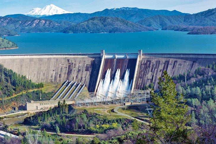 Shasta Lake y la presa Shasta