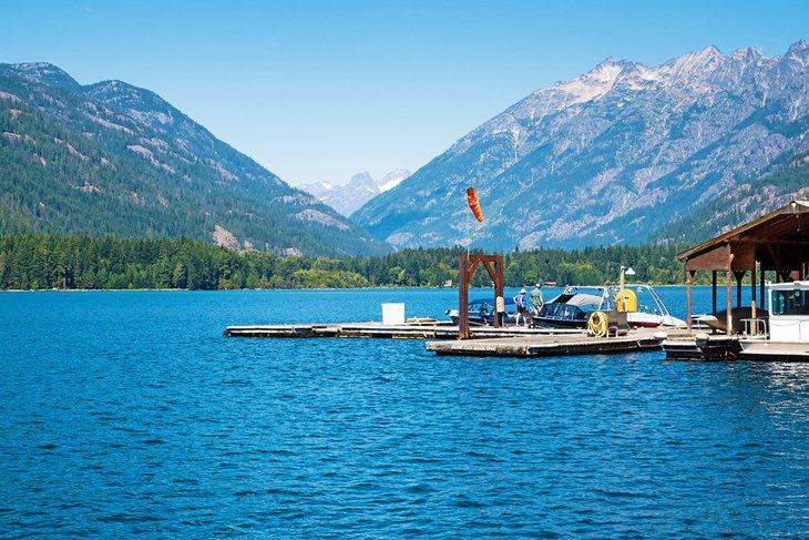 Descarga de botes en Stehekin