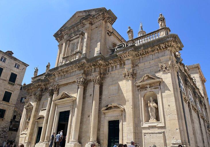 Entrada de la Catedral de Dubrovnik
