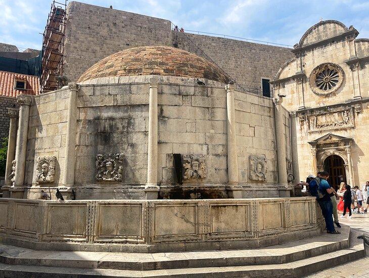La Gran Fuente de Onofrio