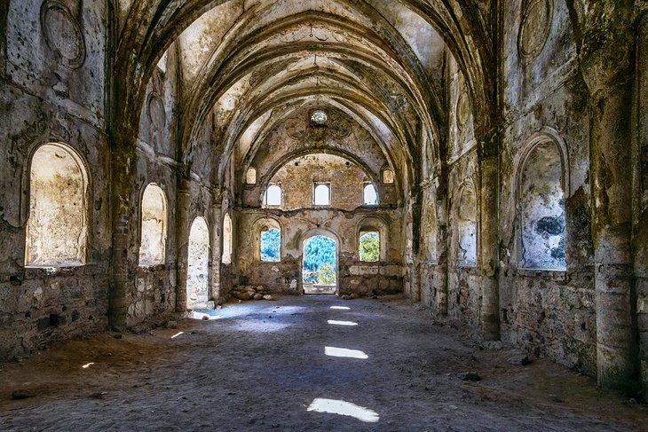 Une des églises abandonnées de Kayaköy