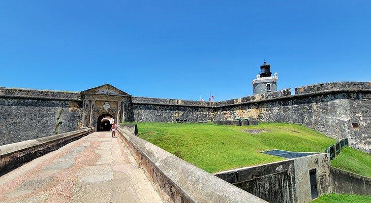Entrada al Fuerte San Felipe del Morro (El Morro)