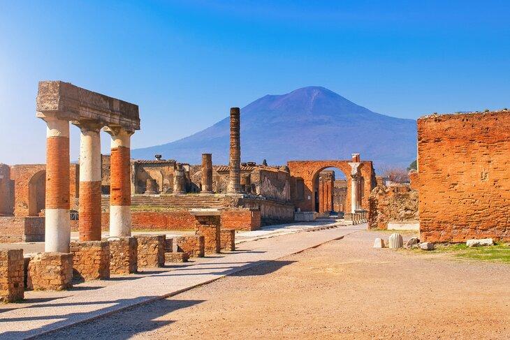 Pompeya y el Monte Vesubio, una parada popular en la ruta en coche de Roma a Sorrento