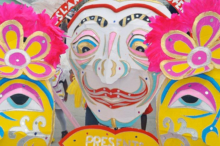 Máscaras de Junkanoo en Green Turtle Cay