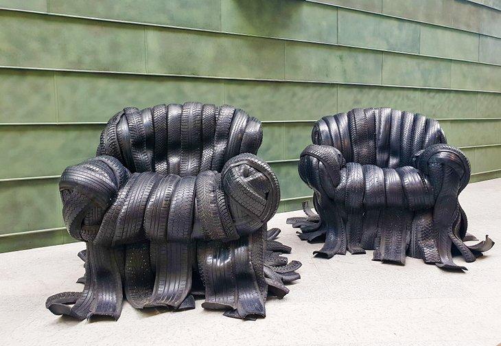 Sculptures au Musée d'Art Kumu