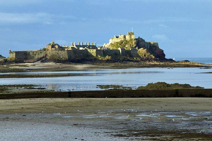 Castillo de Elizabeth, St. Helier
