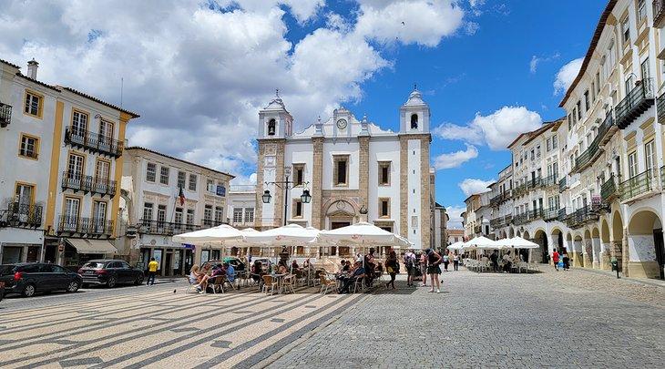 Praça do Giraldo