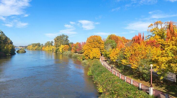 Sendero para bicicletas del río Willamette