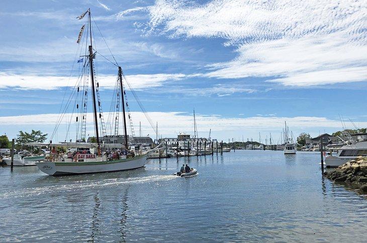 El goleta Argia en Mystic