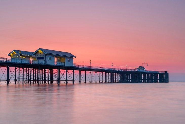 Penarth Pier bei Sonnenaufgang