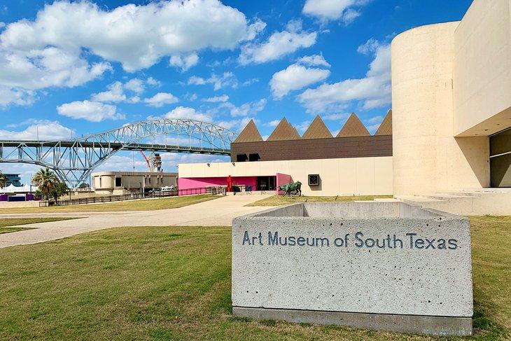Museo de Arte del Sur de Texas