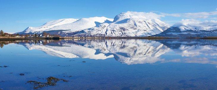 Ben Nevis cubierto de nieve