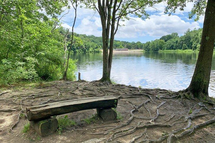 Lago Mohegan