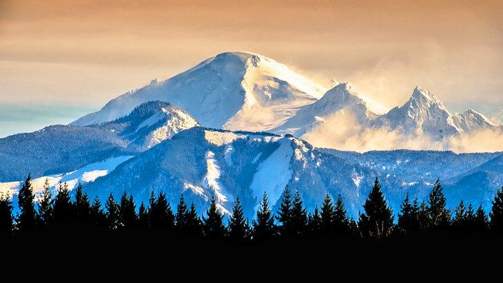 Mt. Baker al amanecer