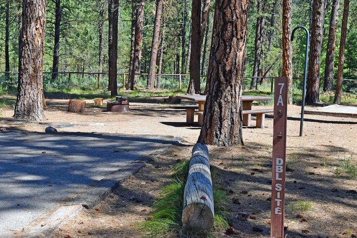 Sitio doble en el Camping Grayback