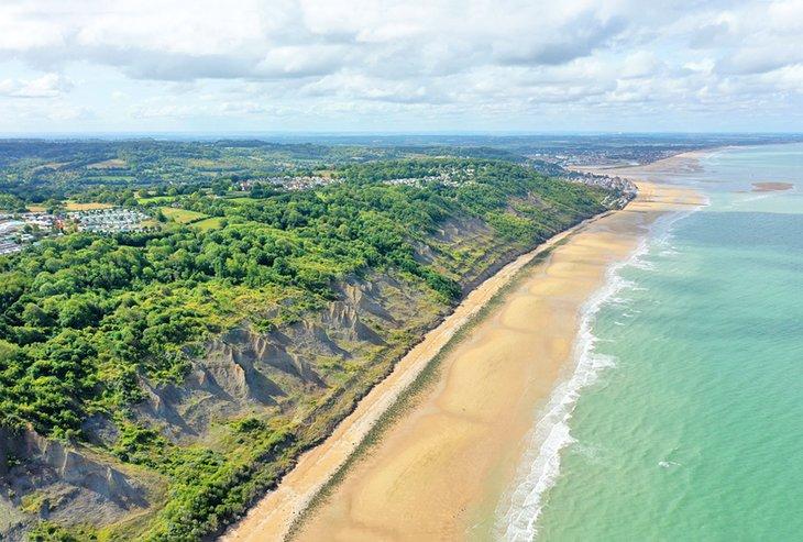 Vue aérienne des Falaises de la Vache Noire, Côte Fleurie