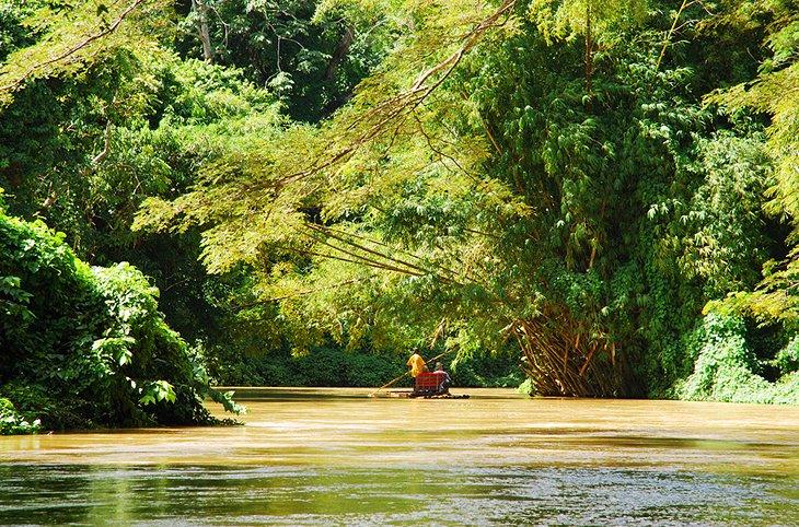 Rafting en el río Martha Brae