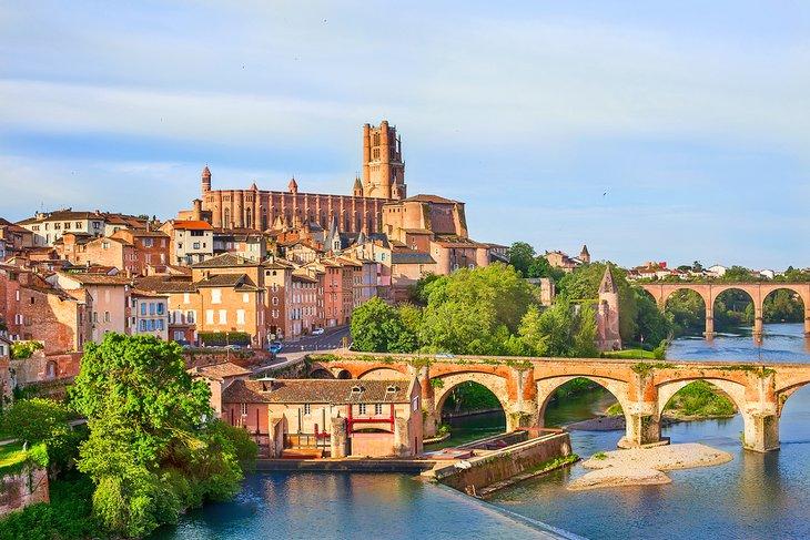 Vista de Albi y la Catedral de Sainte-Cécile