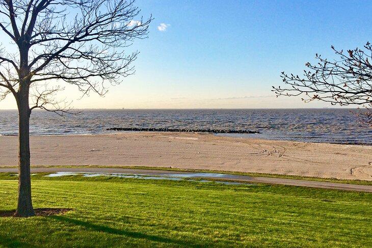Playa del Parque Estatal Maumee Bay