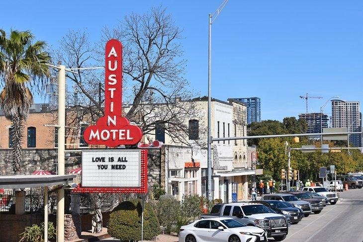 Avenida South Congress, el Motel de Austin