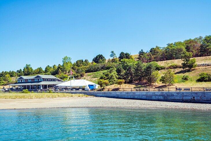 La plage de l'île Spectacle