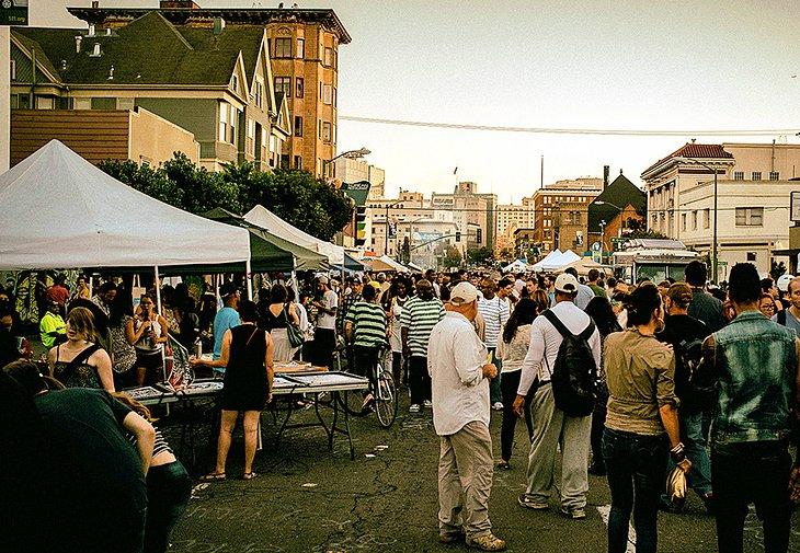 Un festival en Oakland