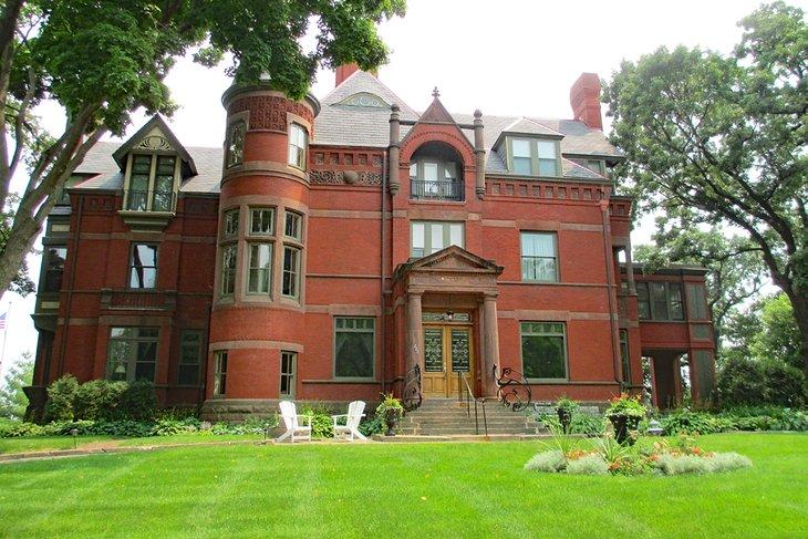 Casa victoriana en Summit Avenue