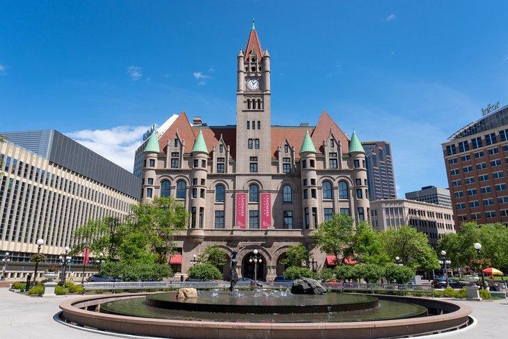 Centro Landmark