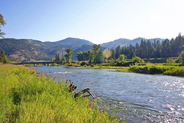 Clark Fork River au parc d'État de Beavertail Hill