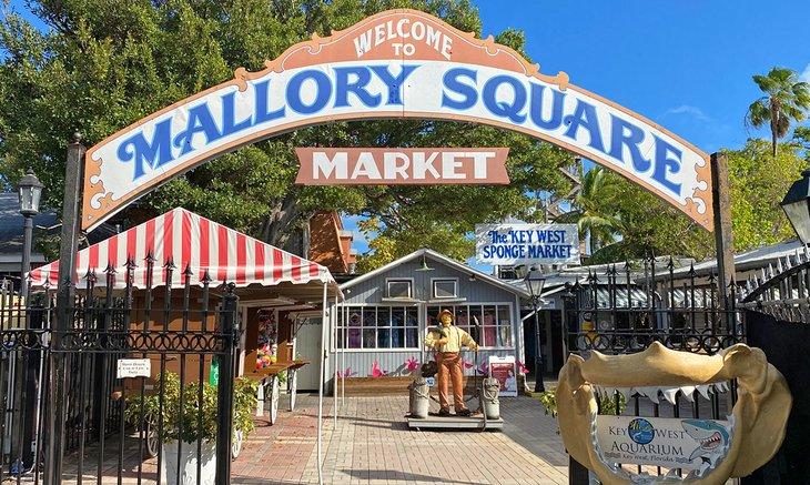 Marché des éponges de Key West dans le marché de Mallory Square