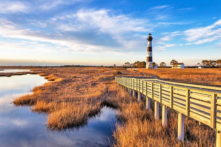 Faro de Bodie Island en los Outer Banks de Carolina del Norte