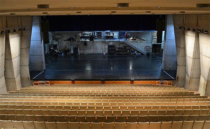 Arts United Center
