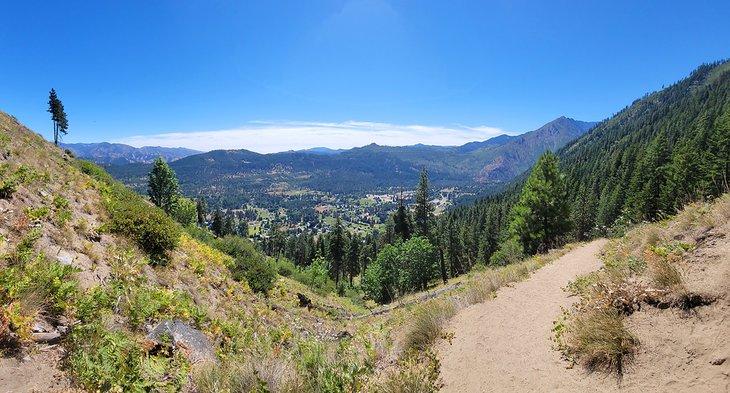 Panorama del Sendero Icicle Ridge