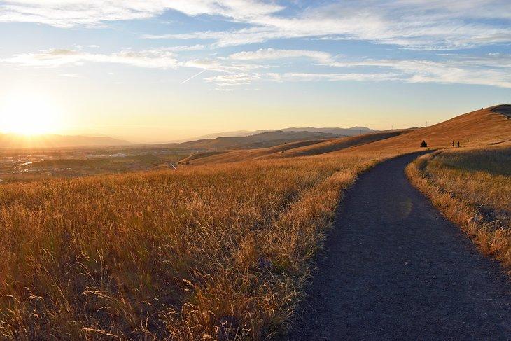 Sentier de Ridge dans les North Hills