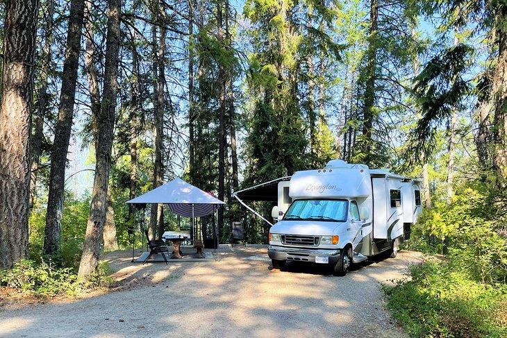 Camping Texas Creek