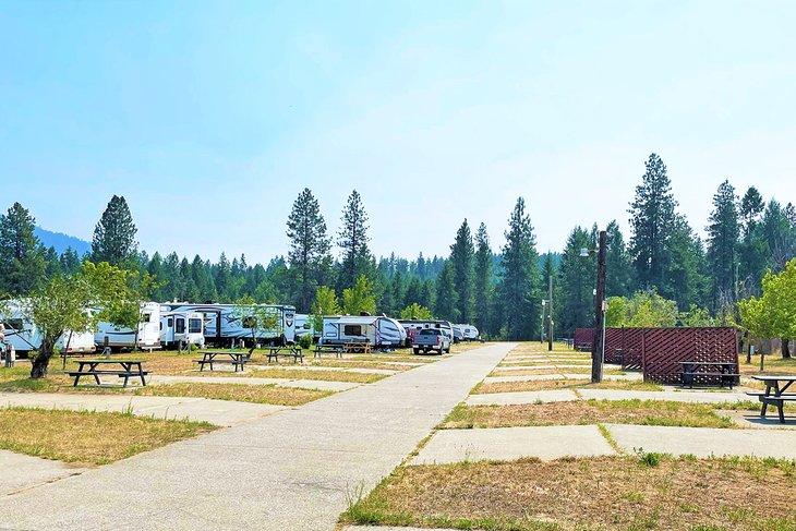 Sitios de camping en el Motel y Parque RV Lago Christina
