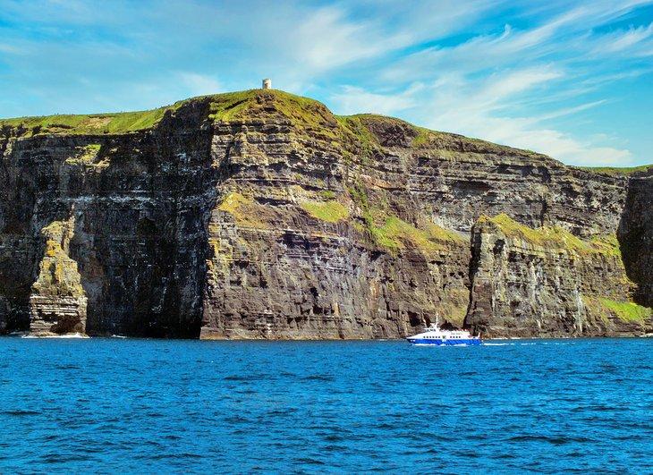 Crucero a lo largo de los Acantilados de Moher