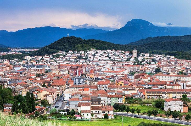 Olot y las llanuras de los Pirineos