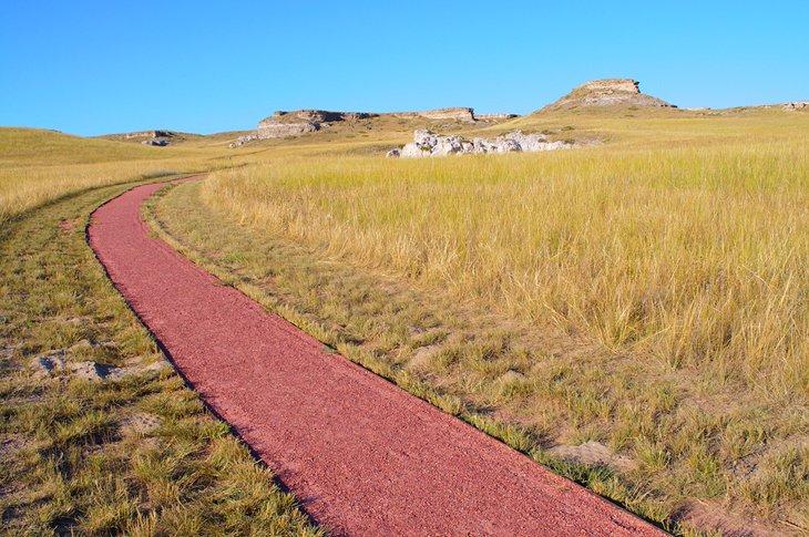 Sendero Daemonelix en el Monumento Nacional de Agate Fossil