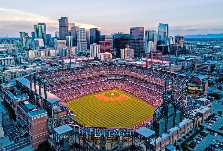 Coors Field und Innenstadt Denver