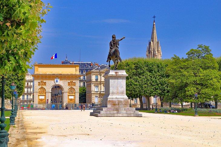 Porte de Peyrou y Estatua del Rey Luis XIV