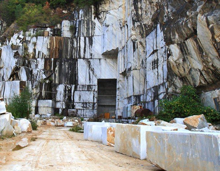 Cantera de mármol en Carrara