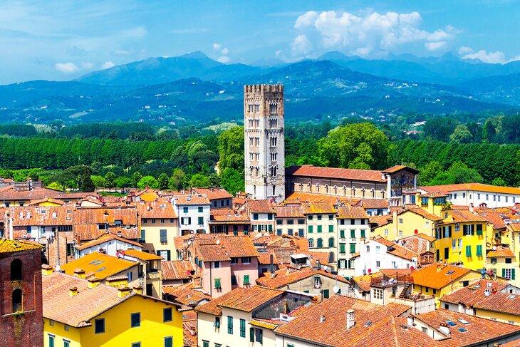 Vista sobre Lucca, Toscana, Italia