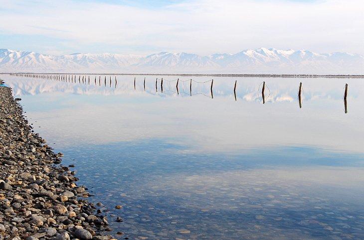 Neben der Interstate 80 nahe Bonneville Salzebene