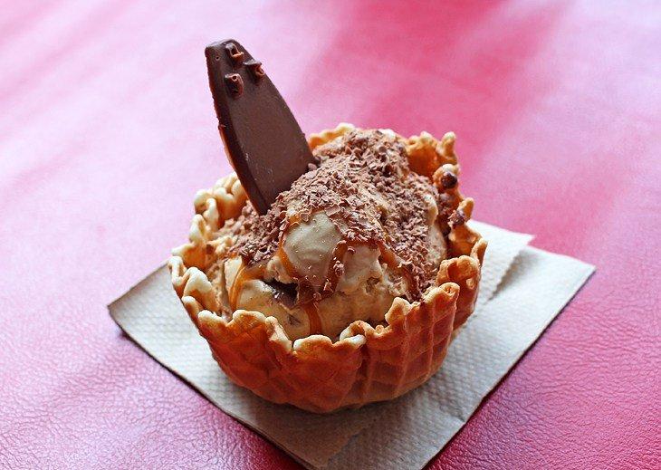 Salted Caramel Sundae bei Chocolate Tofino