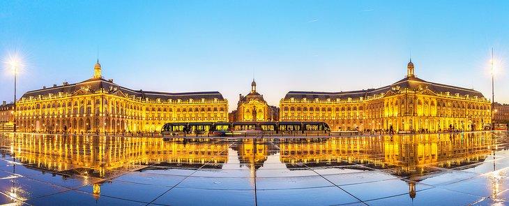 Place de la Bourse en Burdeos
