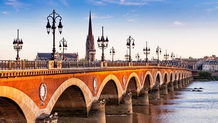 Pont de Pierre, Burdeos